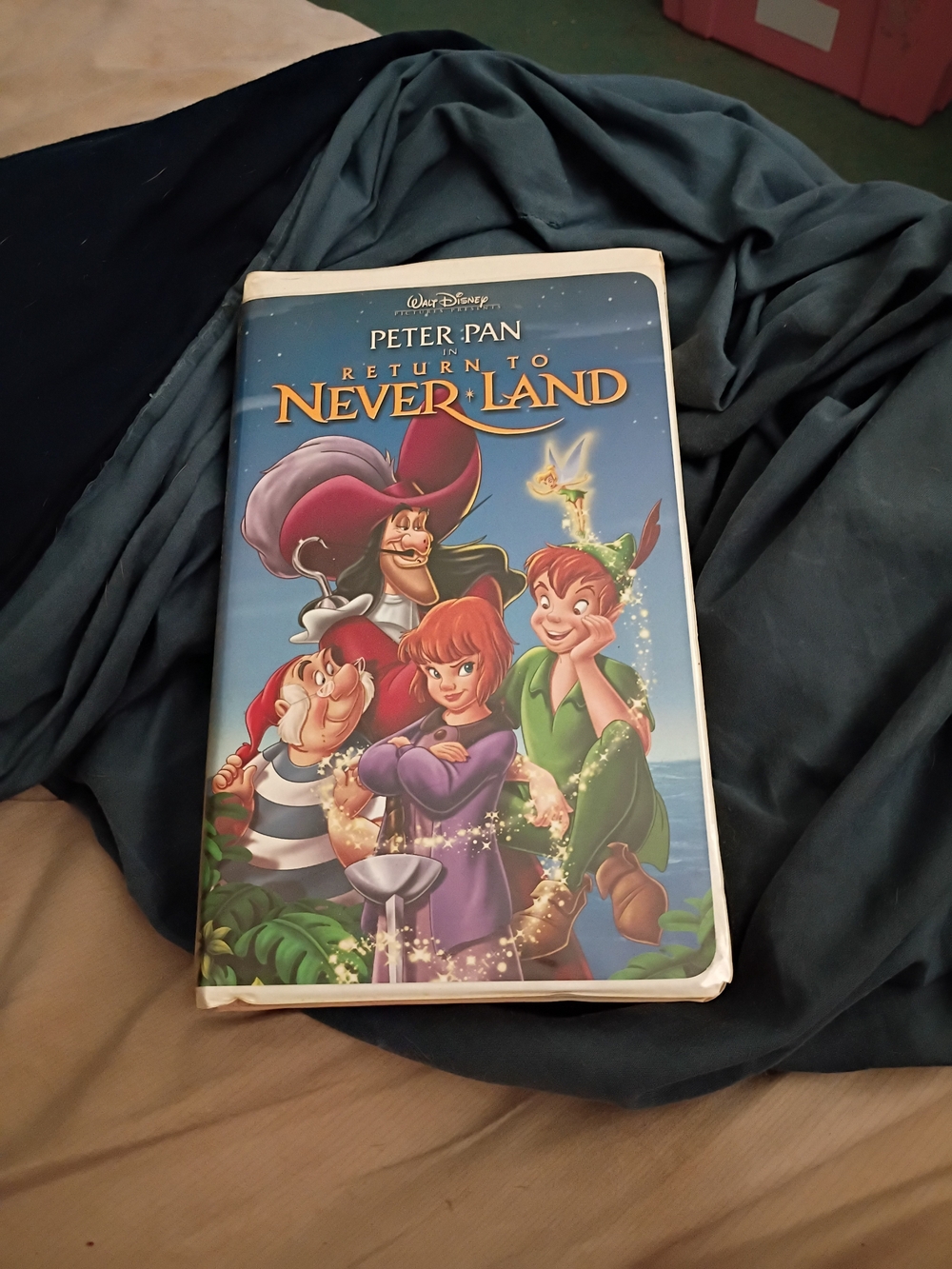 Disney Peter Pan Return to Never Land on VHS